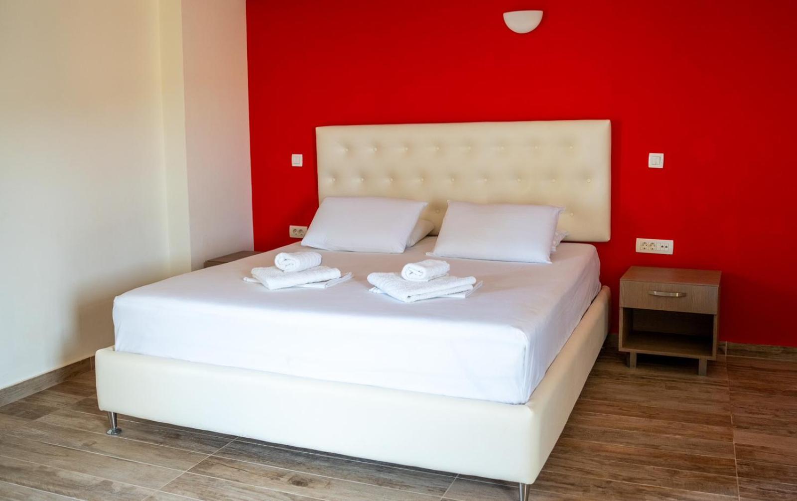 Coralli Hotel Пердіка Екстер'єр фото