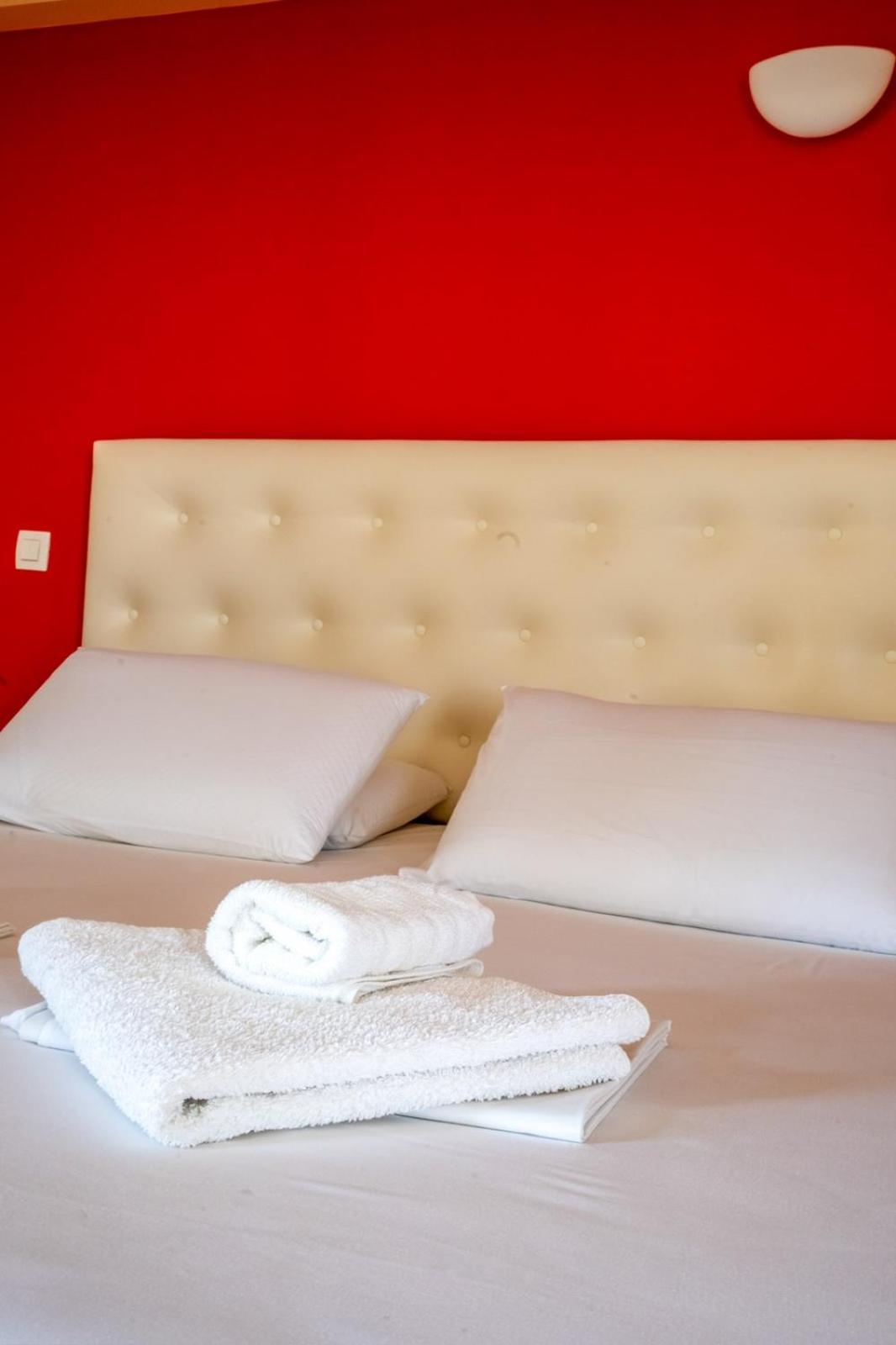 Coralli Hotel Пердіка Екстер'єр фото