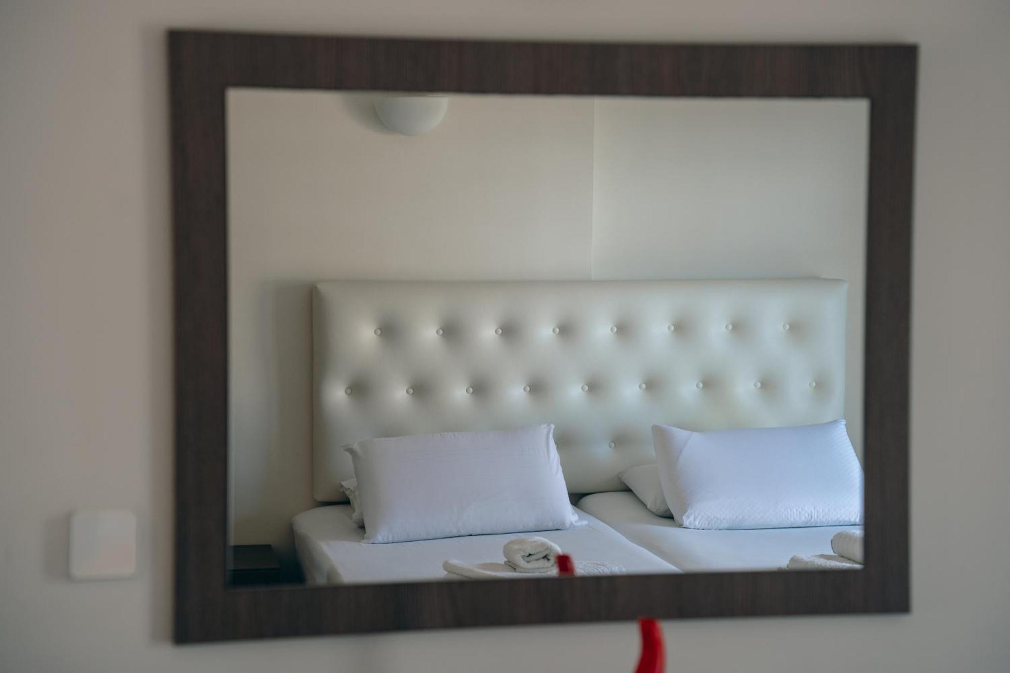 Coralli Hotel Пердіка Екстер'єр фото
