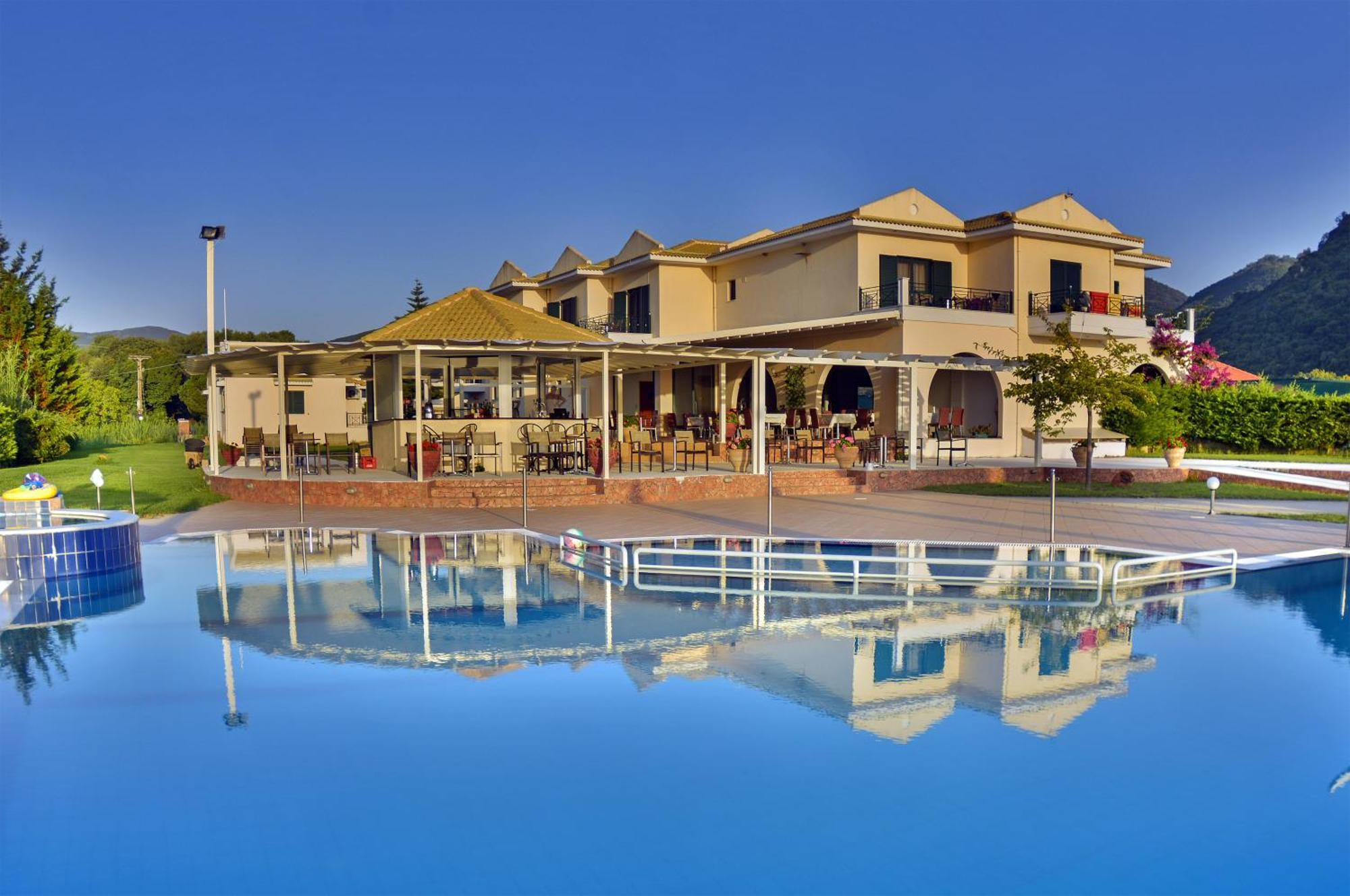 Coralli Hotel Пердіка Екстер'єр фото